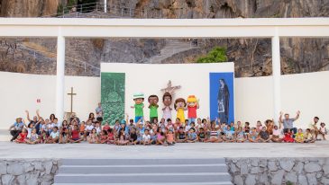 Turma do Romeirinho reúne crianças no espaço cultural do Santuário